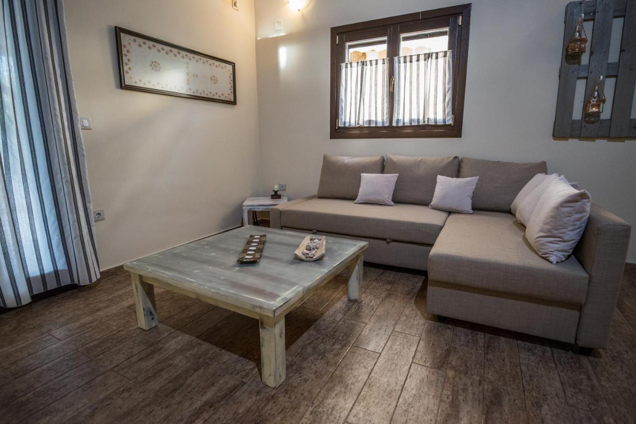 Averta Apartments Lefkada City ภายนอก รูปภาพ