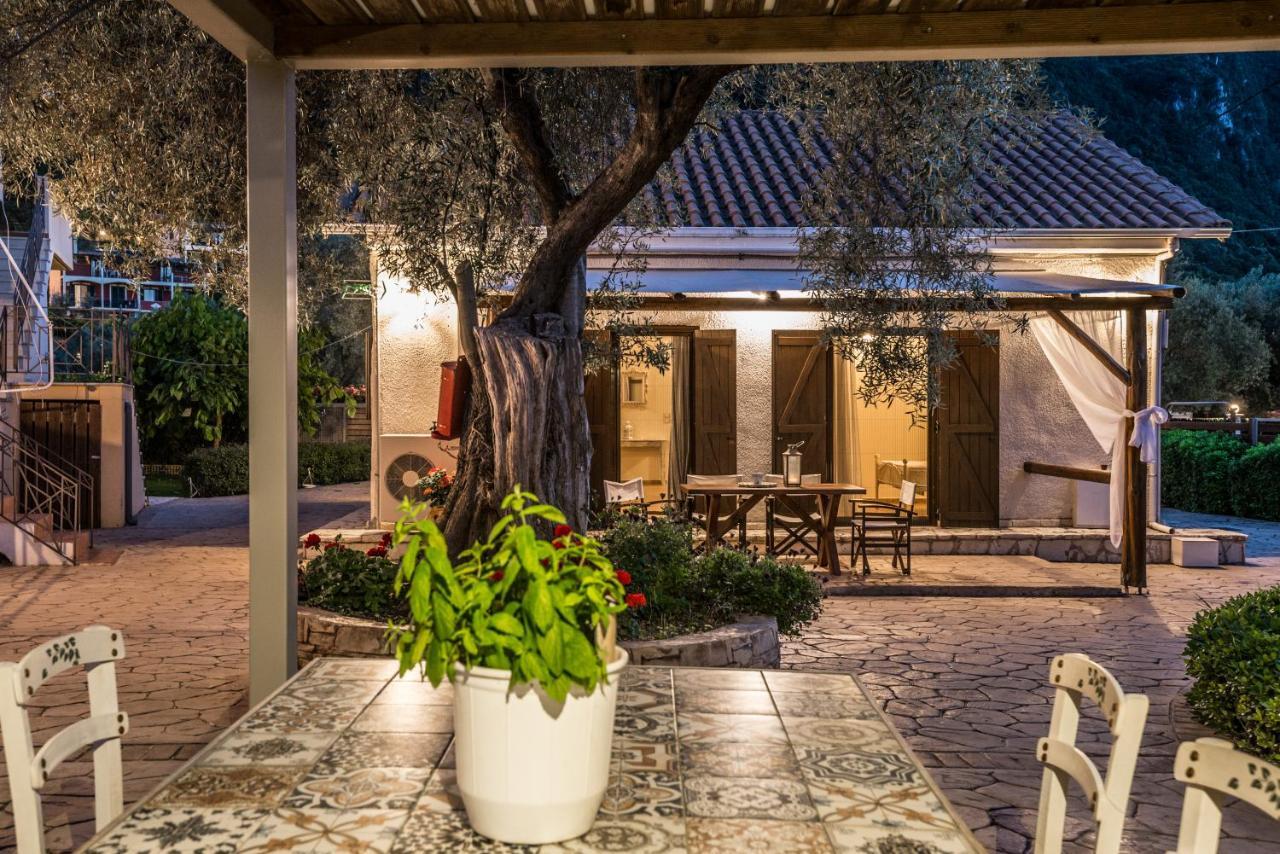 Averta Apartments Lefkada City ภายนอก รูปภาพ