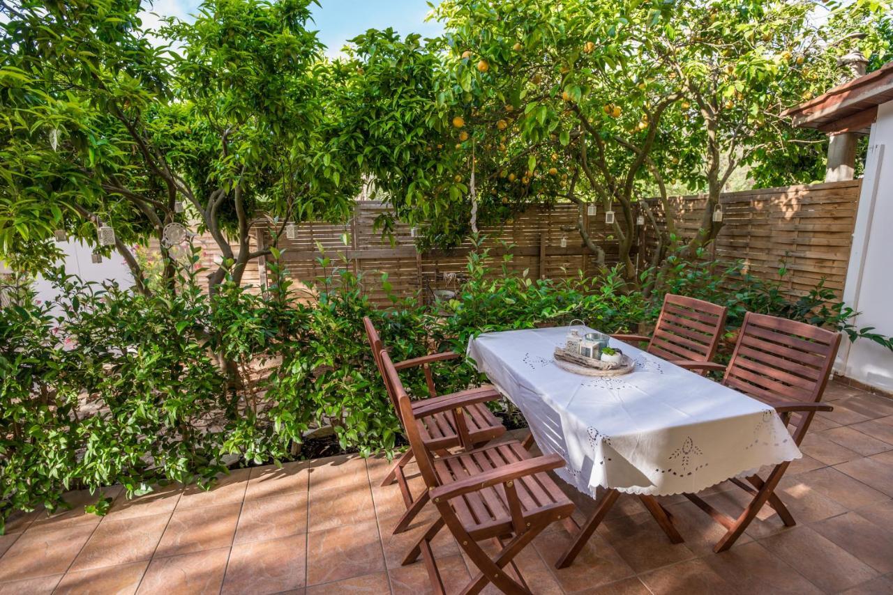 Averta Apartments Lefkada City ภายนอก รูปภาพ