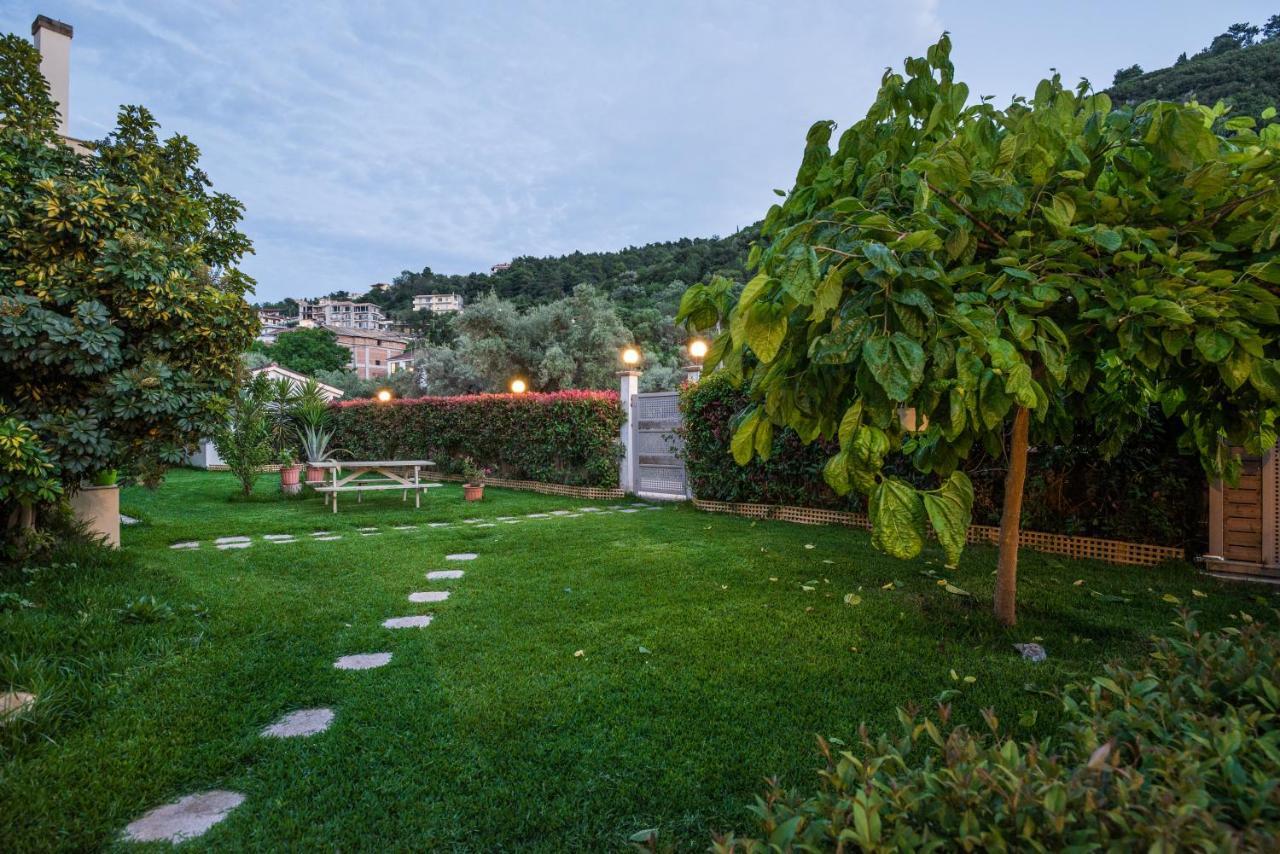 Averta Apartments Lefkada City ภายนอก รูปภาพ